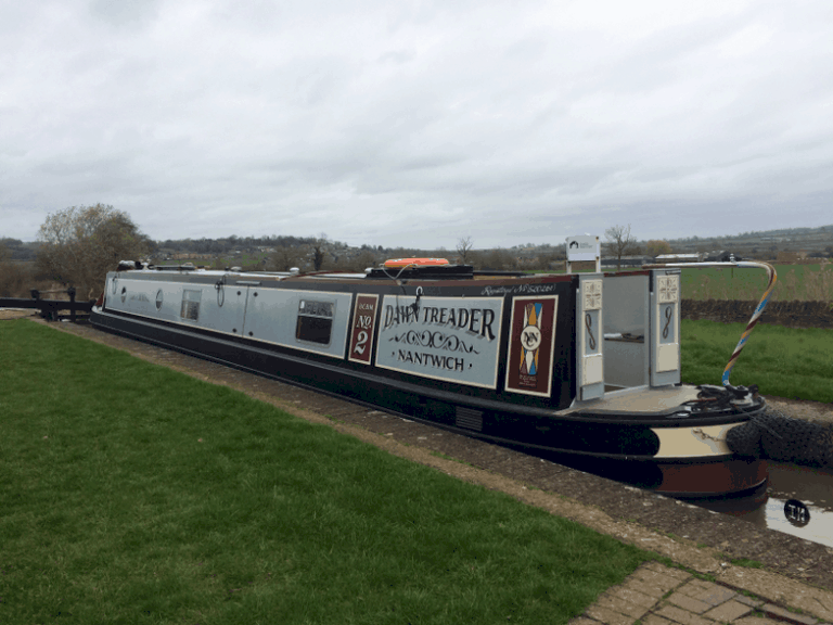 Shared narrow boat Dawn Treader