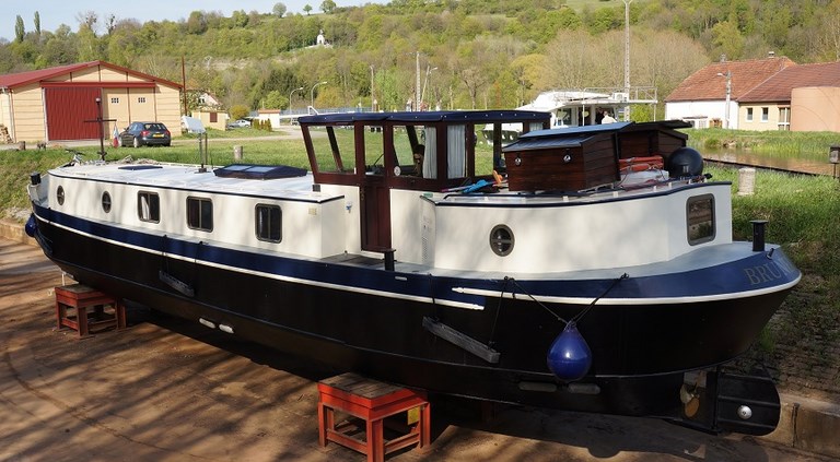 Shared Barge Brunel