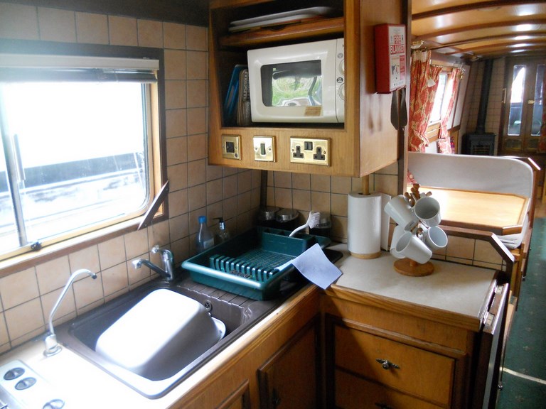 Shared narrow boat Centurion