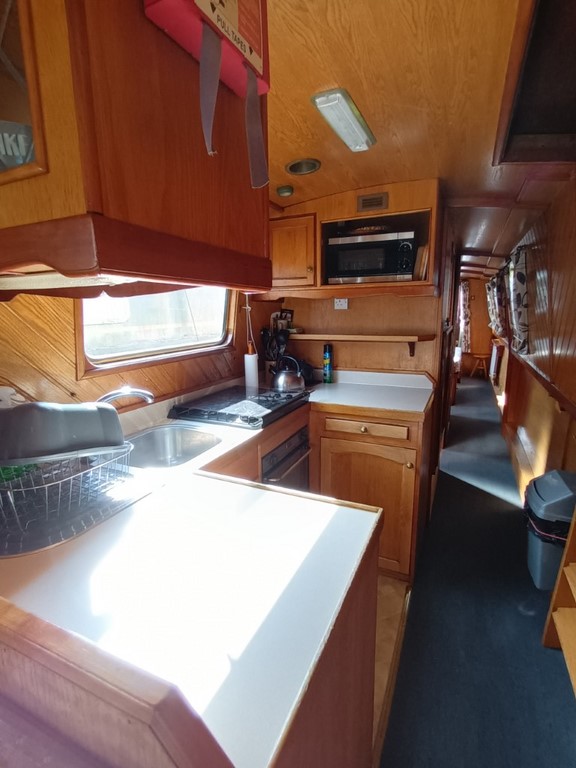 Shared narrow boat Emscote