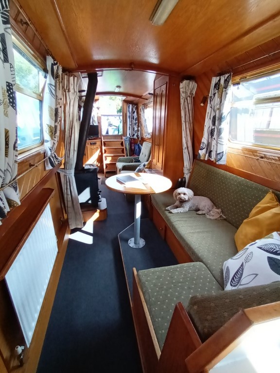 Shared narrow boat Emscote