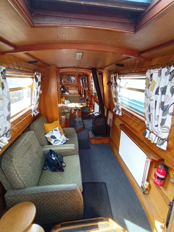 Shared narrow boat Emscote