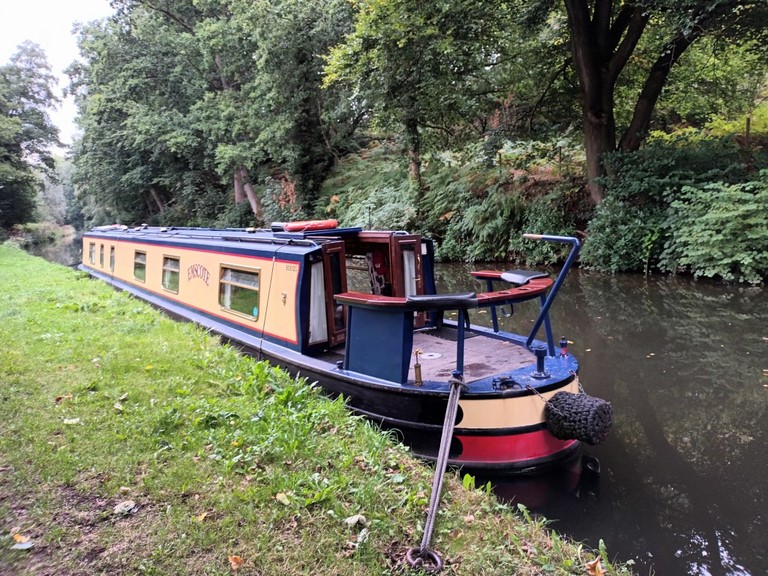 Shared narrow boat Emscote