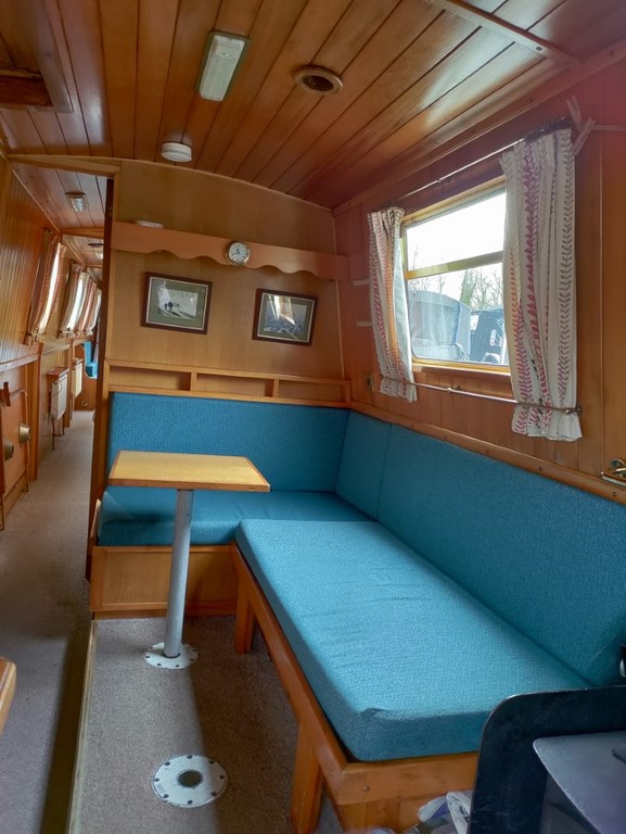 Shared narrow boat Somnia