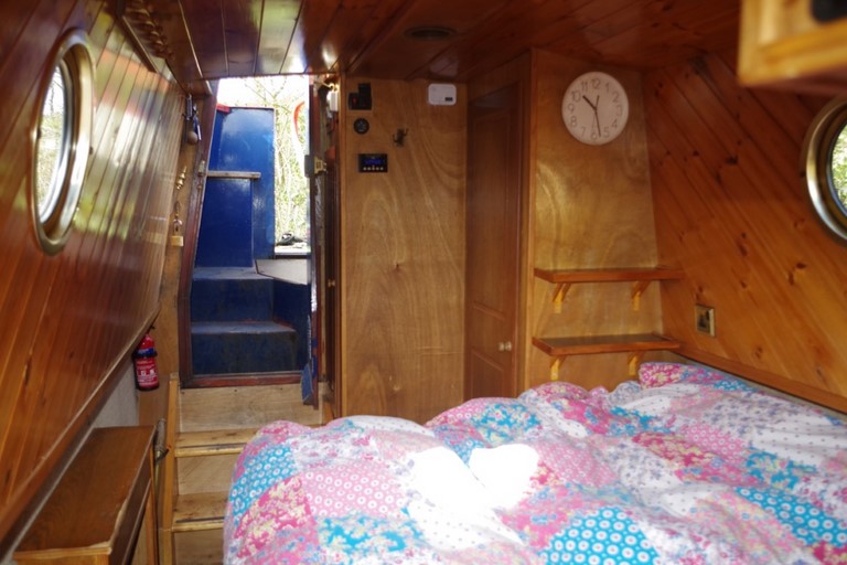 Shared narrow boat Shropshire Blue
