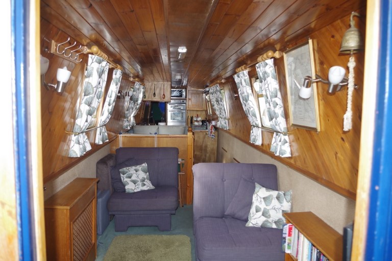 Shared narrow boat Shropshire Blue