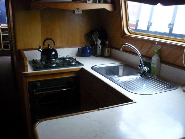 Shared narrow boat Kinver