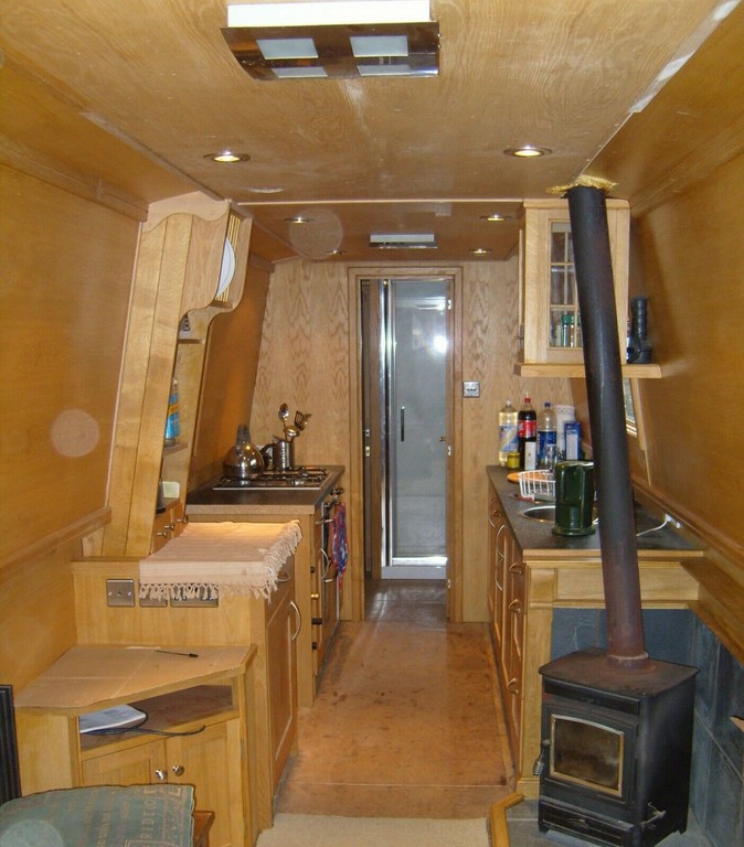 Shared narrow boat Kindred Spirit