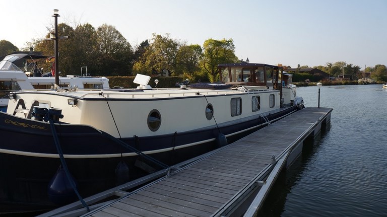 Shared Barge Brunel