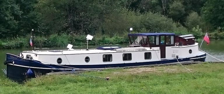Shared Barge Brunel