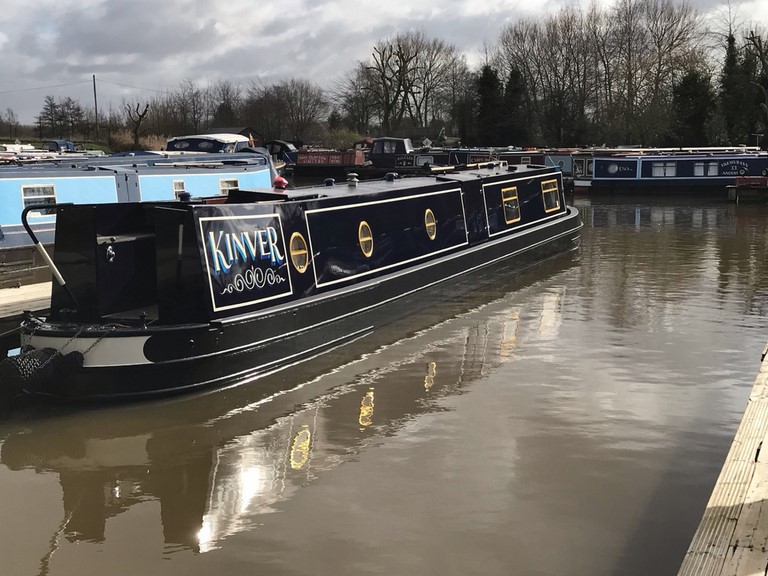 Shared narrow boat Kinver