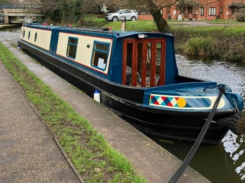 Shared narrow boat Farndon