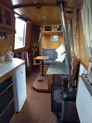 Shared Narrow Boat Andante