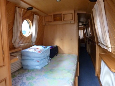 Shared narrow boat Beeston Castle