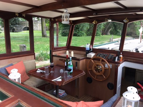 Shared Dutch Barge Dorchester