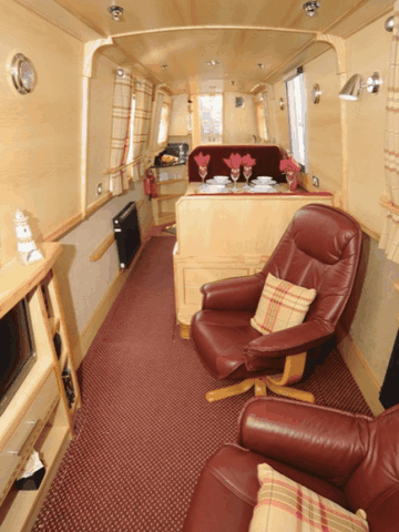 Shared narrow boat Dawn Treader