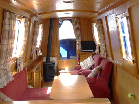 Shared narrow boat Phoenix No.1