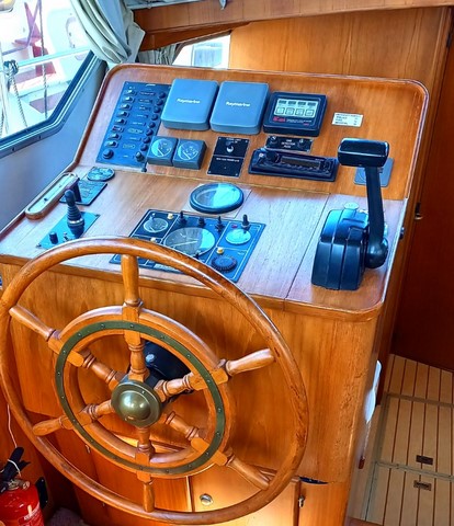 Shared cruiser based in France, Silver Steel