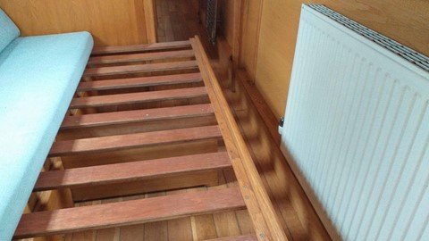 Shared narrow boat Morpheus