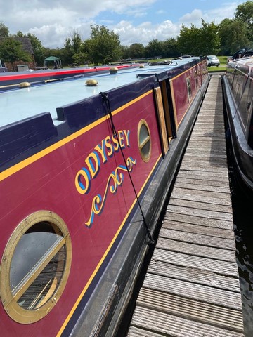 Shared narrow boat Odyssey
