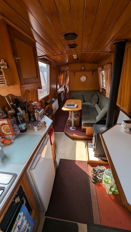 Shared narrow boat Sorceress