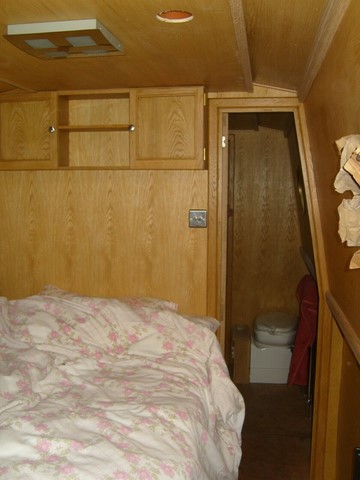 Shared narrow boat Kindred Spirit