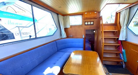 Shared cruiser based in France, Silver Steel