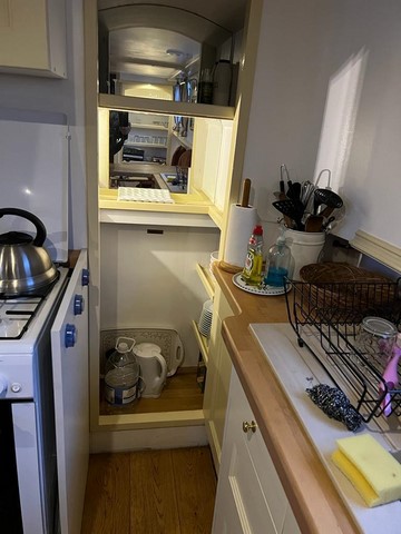 Shared Dutch Barge Dorchester